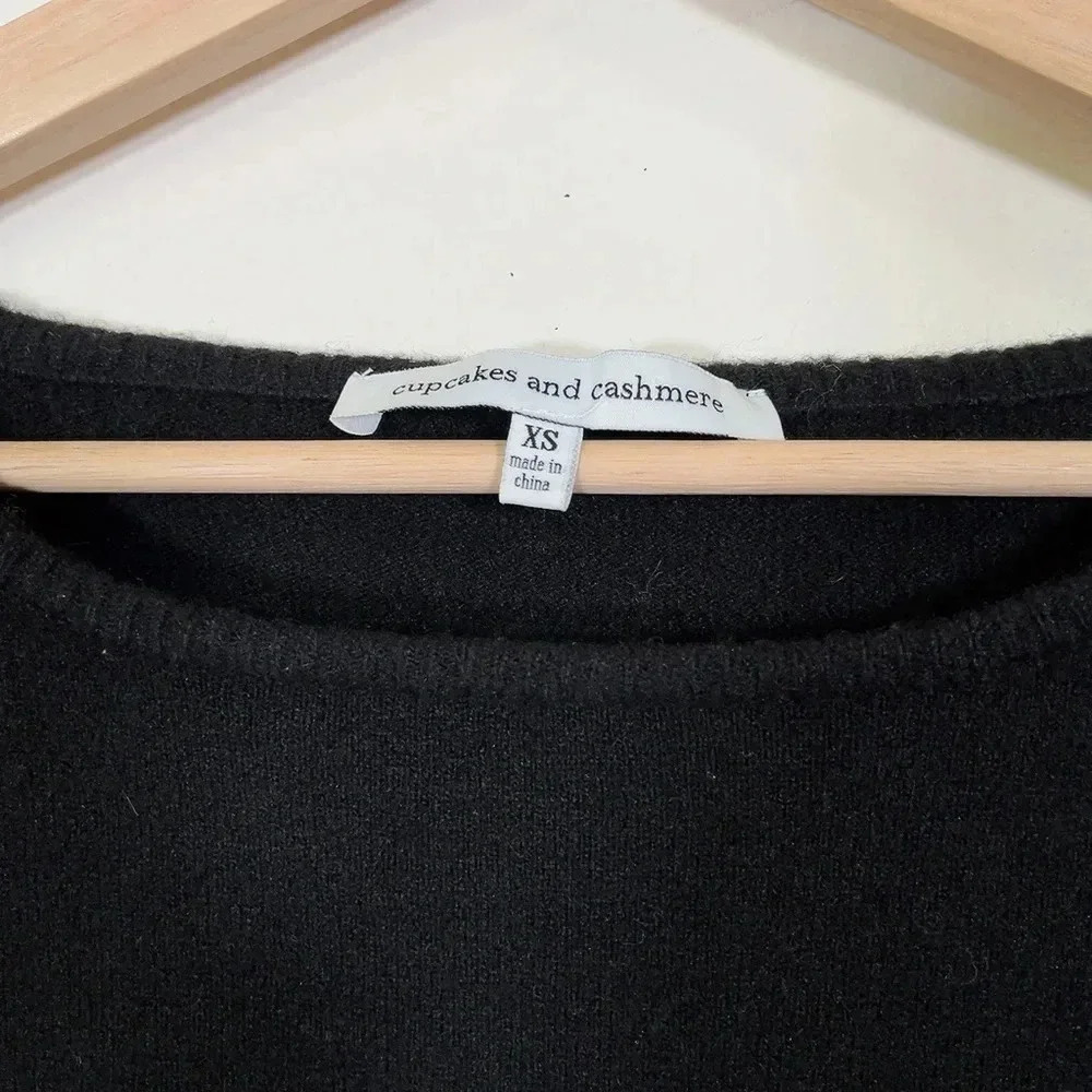 Cupcakes  And Cashmere Bowtie Sleeves Sweater - Picture 7 of 11